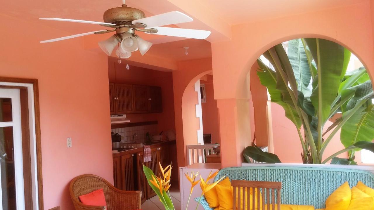 Tobago Hibiscus Golf Villas & Appartments Mount Irvine Buitenkant foto